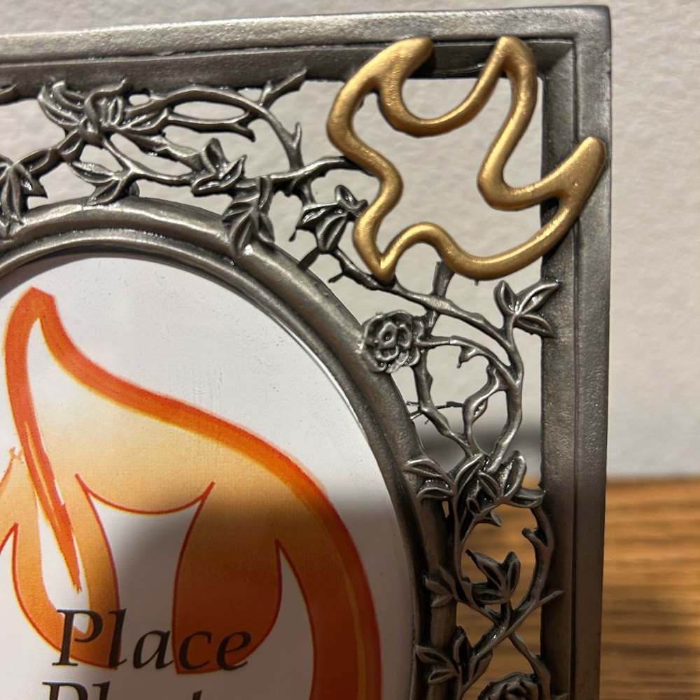 Intricate Silver and Gold Floral Pewter Picture Frame - Picture 3 of 9